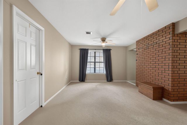 2022 Spinnaker Drive, League City, TX 77573