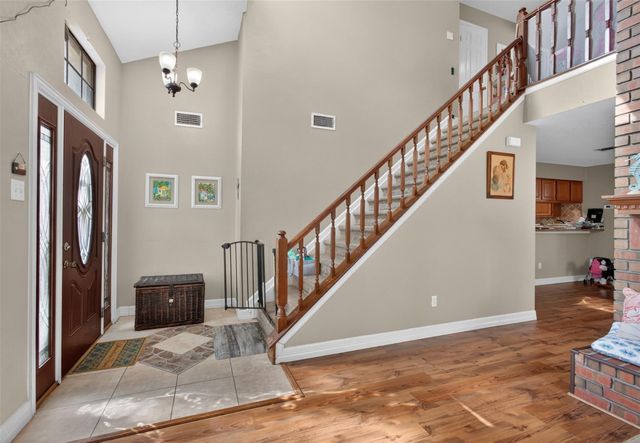 2022 Spinnaker Drive, League City, TX 77573