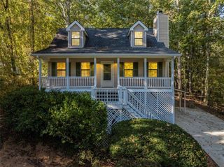 6280 OAKLEAF Drive, Flowery Branch, GA 30542