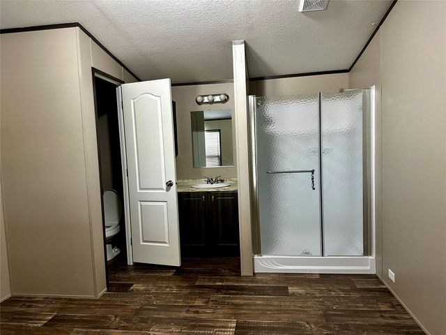 353 Conastoga Road, Valley View, TX 76272