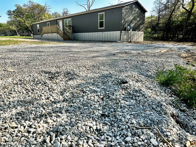 353 Conastoga Road, Valley View, TX 76272