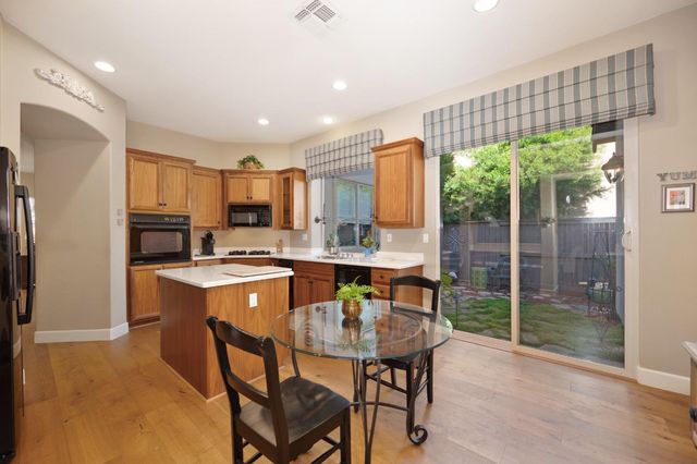 5057 Mertola Dr, El Dorado Hills, CA 95762