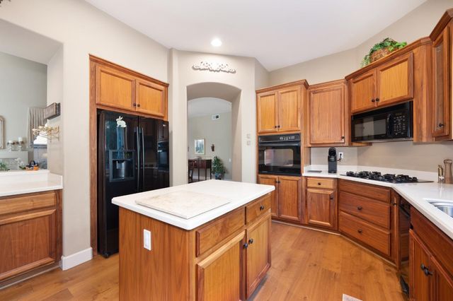 5057 Mertola Dr, El Dorado Hills, CA 95762