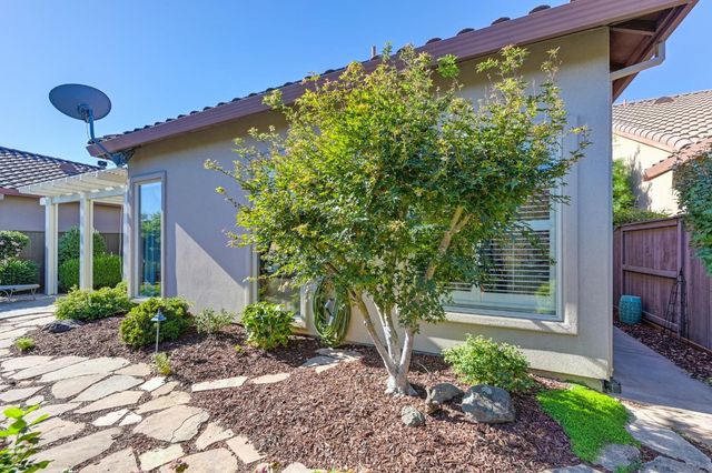 5057 Mertola Dr, El Dorado Hills, CA 95762