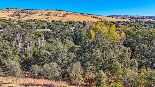 5057 Mertola Dr, El Dorado Hills, CA 95762