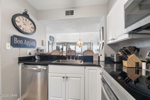 7205 S Thomas Drive D704, Panama City, FL 32408