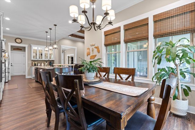 5114 Virginia Pine Road, Signal Mountain, TN 37377