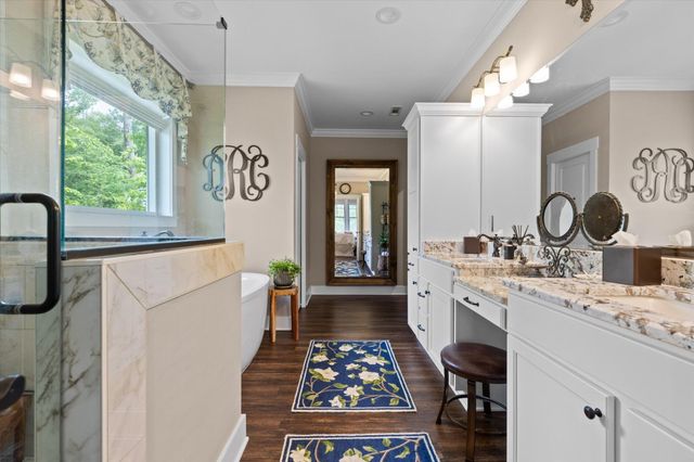 5114 Virginia Pine Road, Signal Mountain, TN 37377