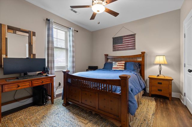 5114 Virginia Pine Road, Signal Mountain, TN 37377