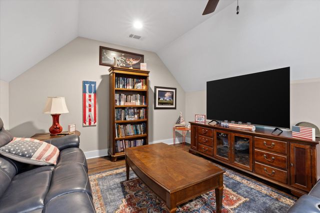 5114 Virginia Pine Road, Signal Mountain, TN 37377