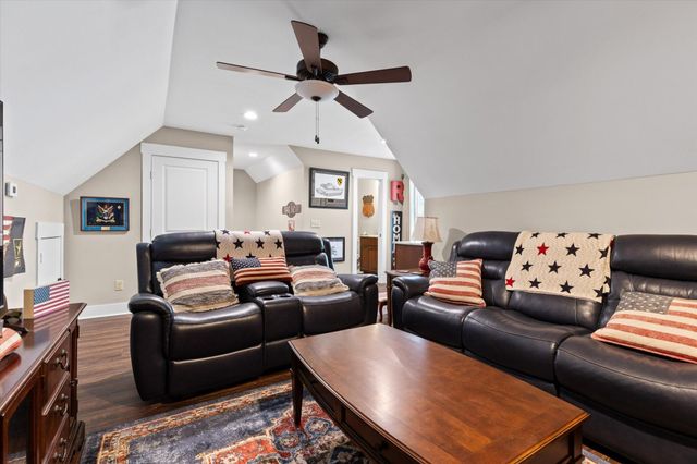 5114 Virginia Pine Road, Signal Mountain, TN 37377