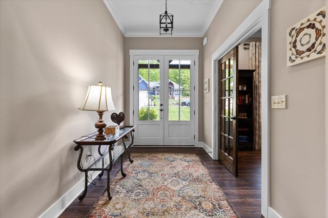 5114 Virginia Pine Road, Signal Mountain, TN 37377