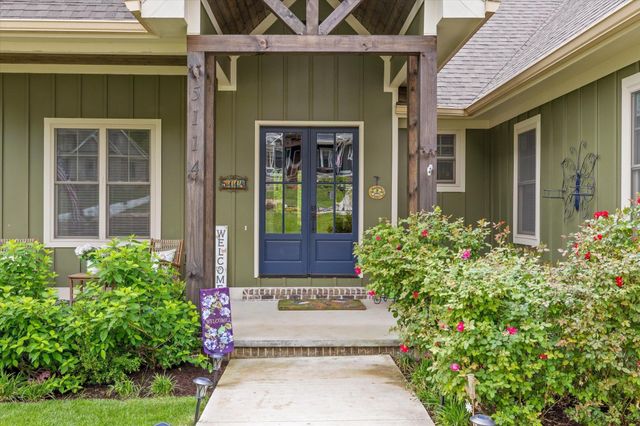 5114 Virginia Pine Road, Signal Mountain, TN 37377