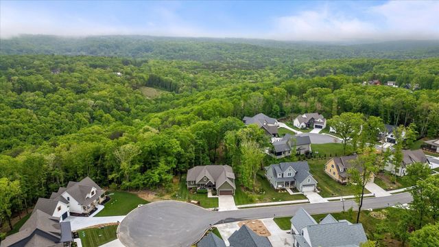 5114 Virginia Pine Road, Signal Mountain, TN 37377
