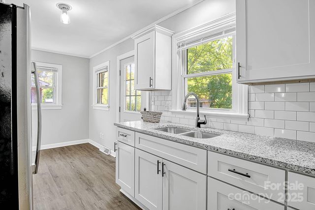 10 Grant Street, Lexington, NC 27292