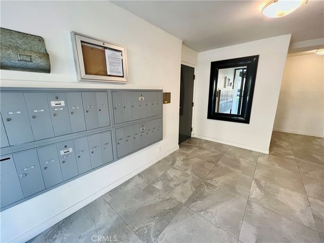 700 Westmount Drive 202, West Hollywood, CA 90069