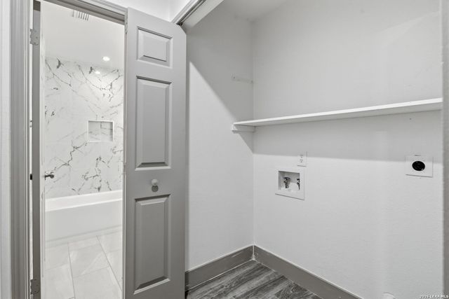 9622 Barbwire, San Antonio, TX 78254