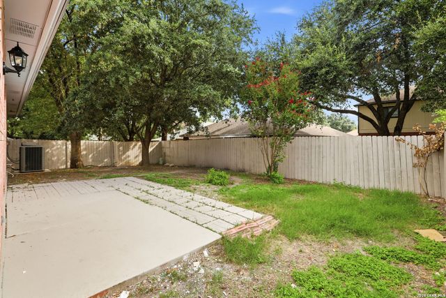 9622 Barbwire, San Antonio, TX 78254