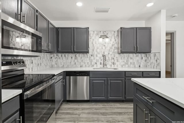 9622 Barbwire, San Antonio, TX 78254