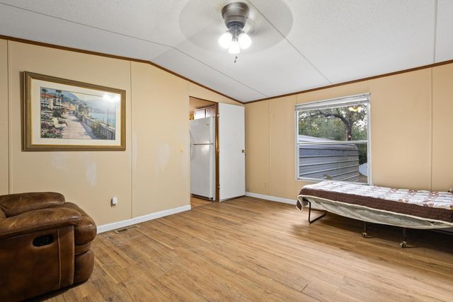 91 W County Road 4112, Atlanta, TX 75551