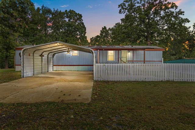 91 W County Road 4112, Atlanta, TX 75551