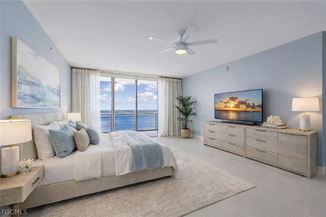 3000 Oasis Grand BLVD 2405, Fort Myers, FL 33916