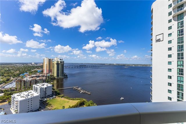 3000 Oasis Grand BLVD 2405, Fort Myers, FL 33916