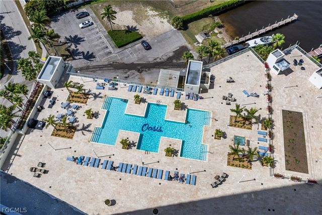 3000 Oasis Grand BLVD 2405, Fort Myers, FL 33916