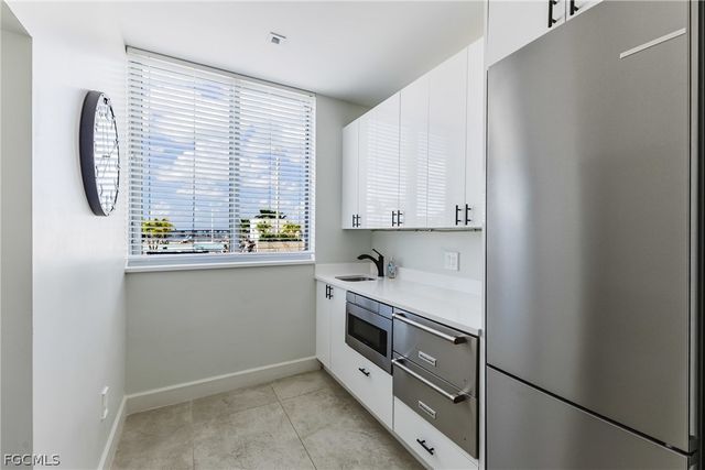 3000 Oasis Grand BLVD 2405, Fort Myers, FL 33916