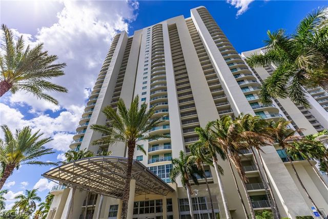 3000 Oasis Grand BLVD 2405, Fort Myers, FL 33916