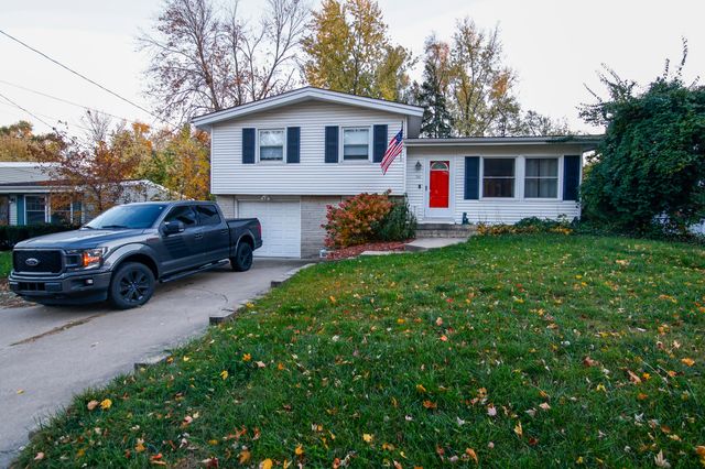 709 Sunbright Avenue, Portage, MI 49024