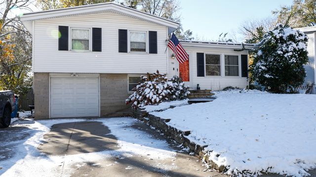 709 Sunbright Avenue, Portage, MI 49024