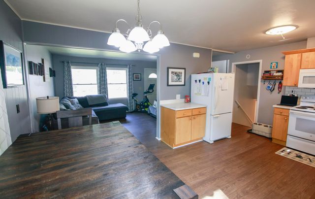 709 Sunbright Avenue, Portage, MI 49024