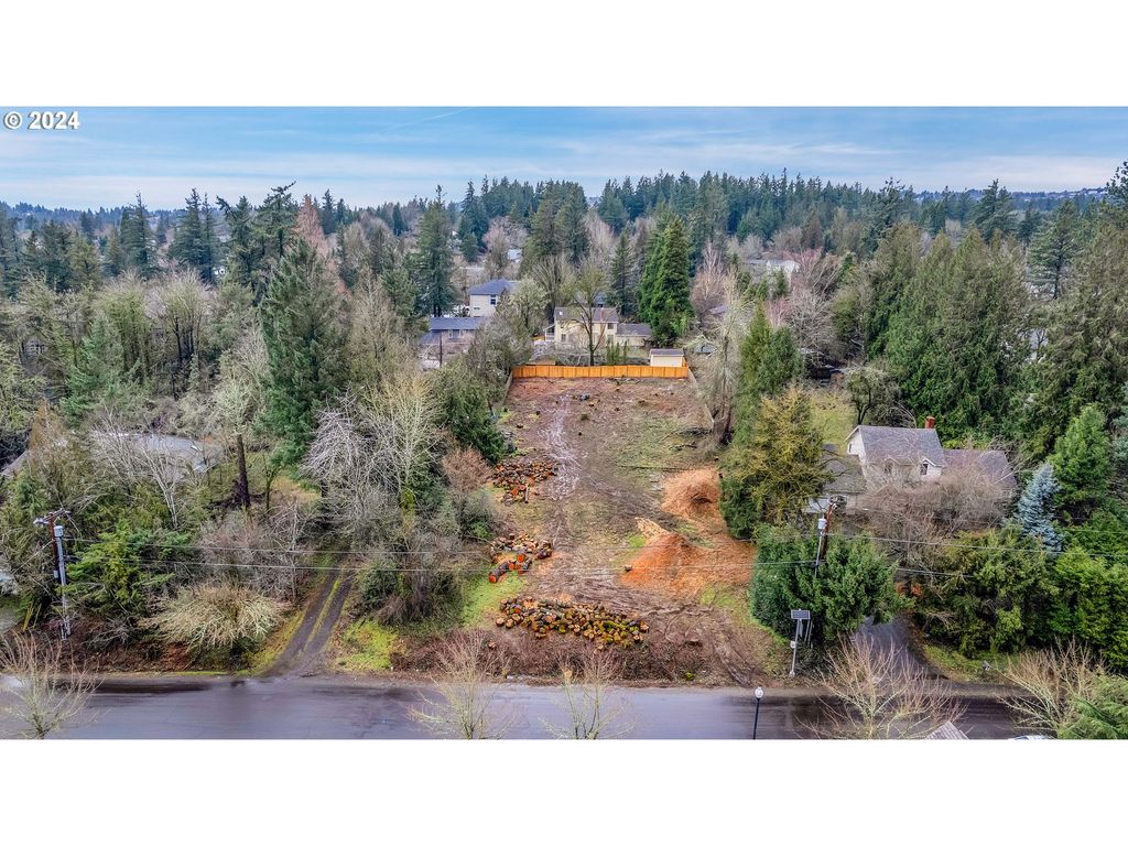9901 Sw TAYLOR St, Portland, OR 97225