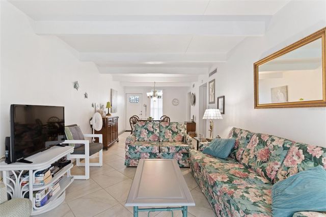 1823 CLUB CIRCLE, Lakeshore, FL 33854