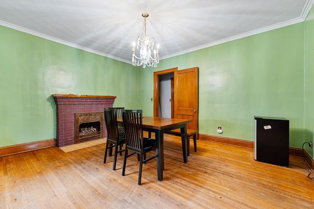 514 9th Avenue, Huntington, WV 25701