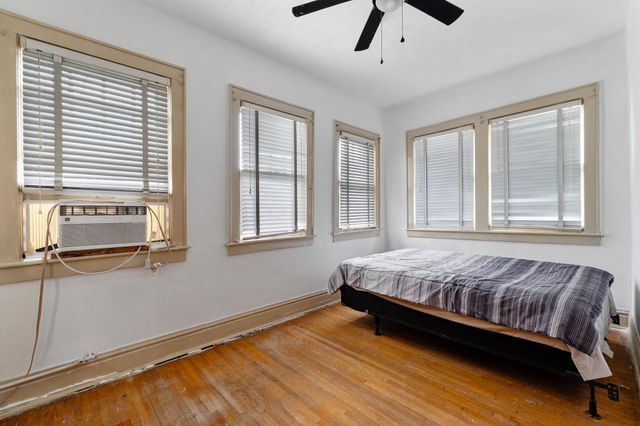 514 9th Avenue, Huntington, WV 25701