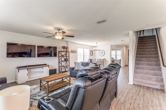 1044 Knightly Lane, Haslet, TX 76052