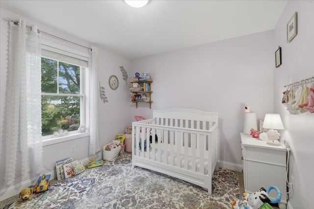 60 Pine Street, Rochester, NH 03867