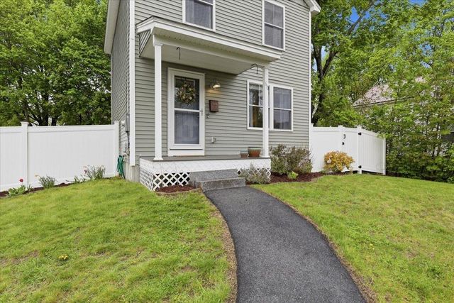 60 Pine Street, Rochester, NH 03867