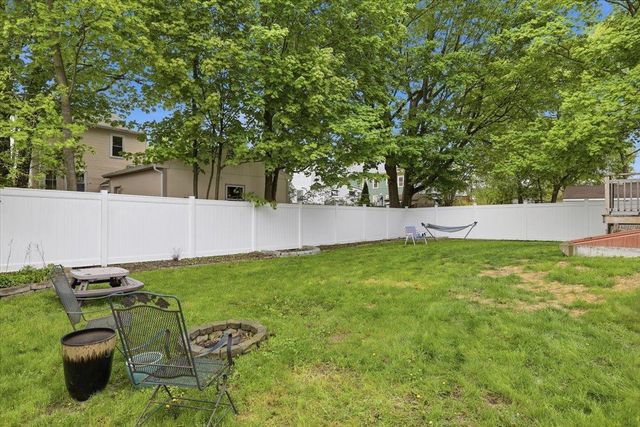 60 Pine Street, Rochester, NH 03867