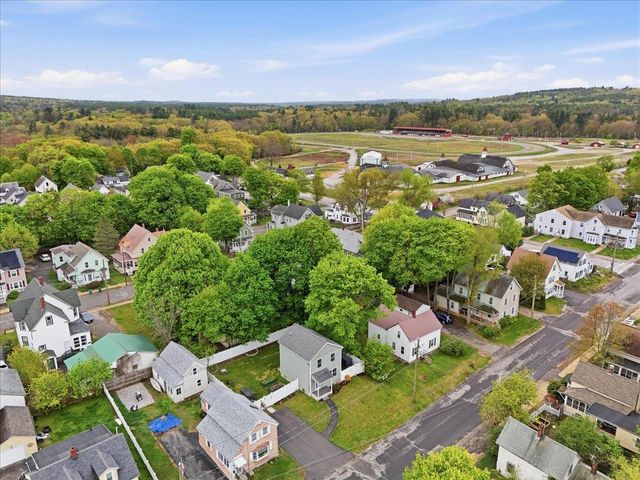 60 Pine Street, Rochester, NH 03867
