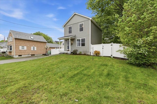 60 Pine Street, Rochester, NH 03867