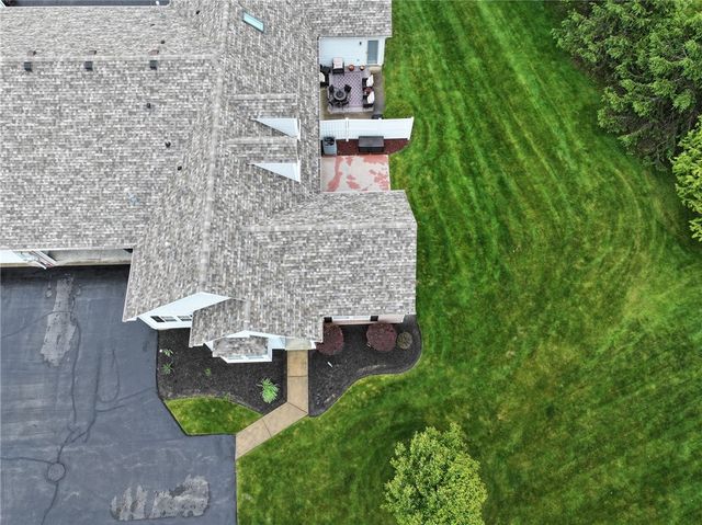 707 SPENCER WOODS DRIVE, Shaler, PA 15116