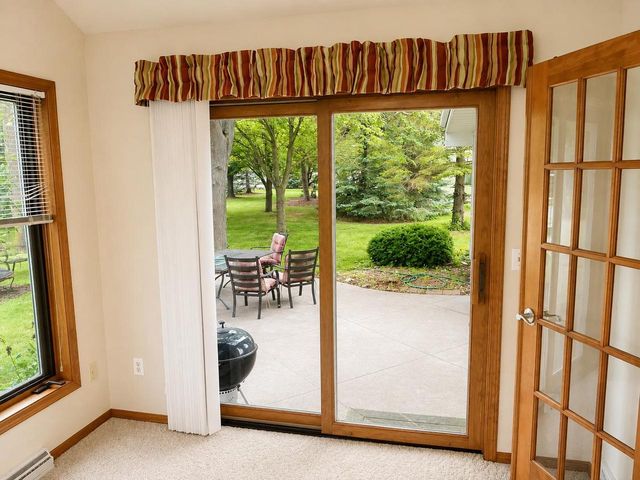 W2489 CLOVER DOWNS COURT, Appleton, WI 54915