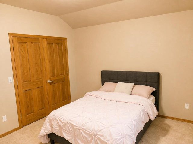 W2489 CLOVER DOWNS COURT, Appleton, WI 54915