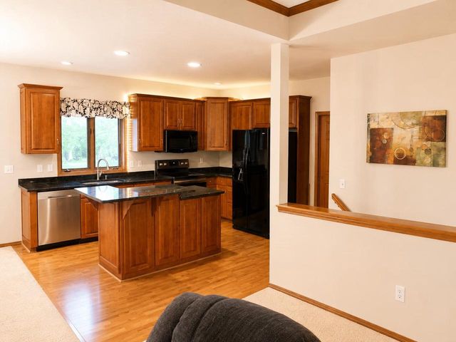 W2489 CLOVER DOWNS COURT, Appleton, WI 54915
