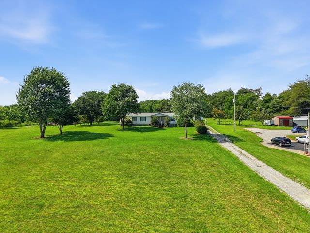 939 W Thomas Allen Rd, Cookeville, TN 38501