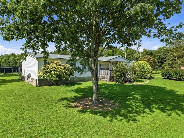 939 W Thomas Allen Rd, Cookeville, TN 38501