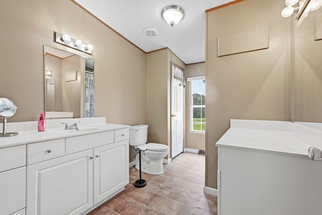 939 W Thomas Allen Rd, Cookeville, TN 38501